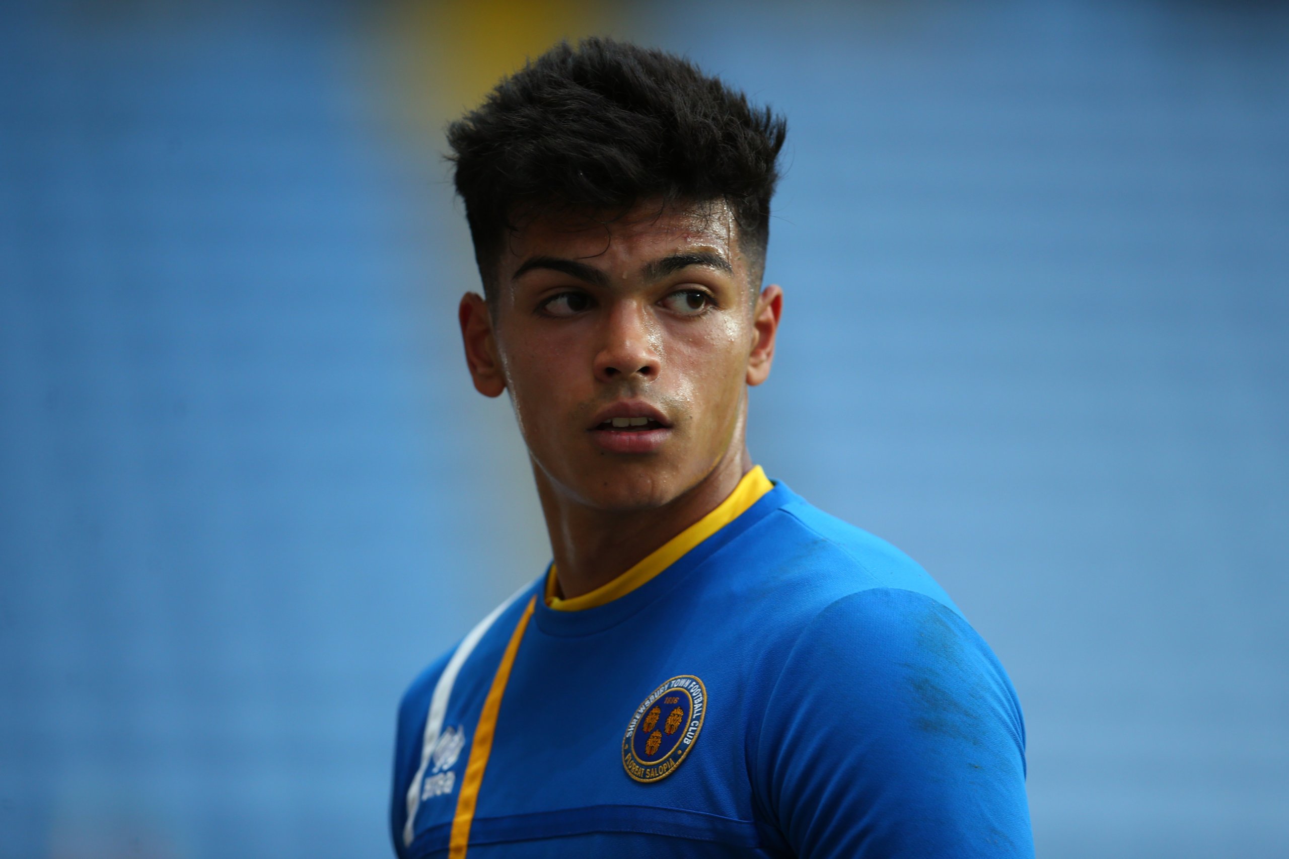 Goalkeeper Cameron Gregory returns to Shrewsbury on short-term deal!